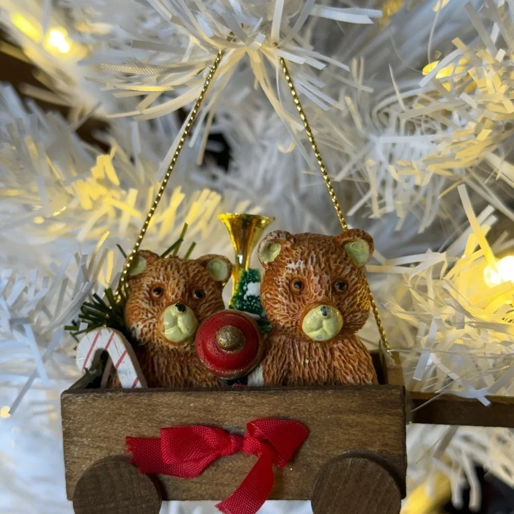 Vintage 1975 Bear Ornament Wagon with Red Bow